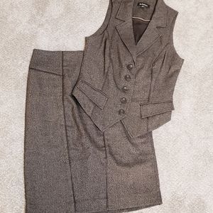 Le Chateau Vest & Skirt Suit - Brown